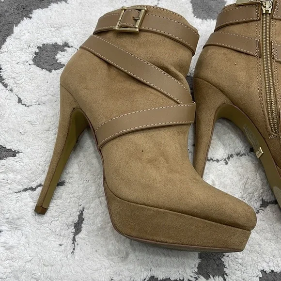 Bebe booties - Picture 8 of 10